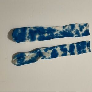 Woman’s Blue and White Tie-Dye Soccer Socks